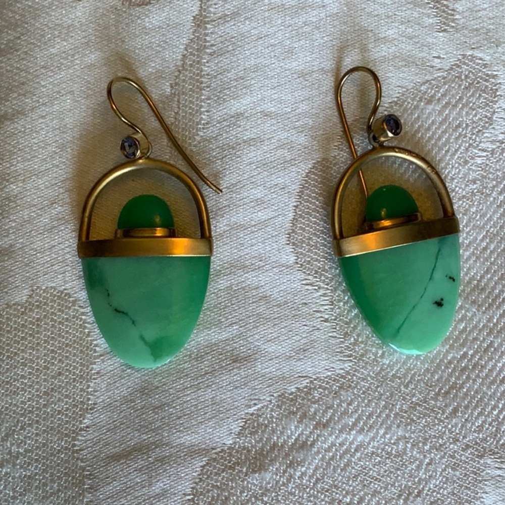 Jade Drop Pierced Earrings in Abstract Gold Setting Topped With Lavender Gem